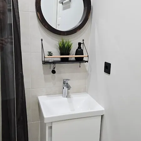 Cozy Cesu 13 Apartment2, Free Parking,self Check In * Riga